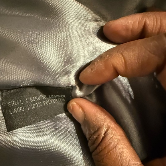 Vintage Guess Black Leather Outerwear - Picture 6 of 6